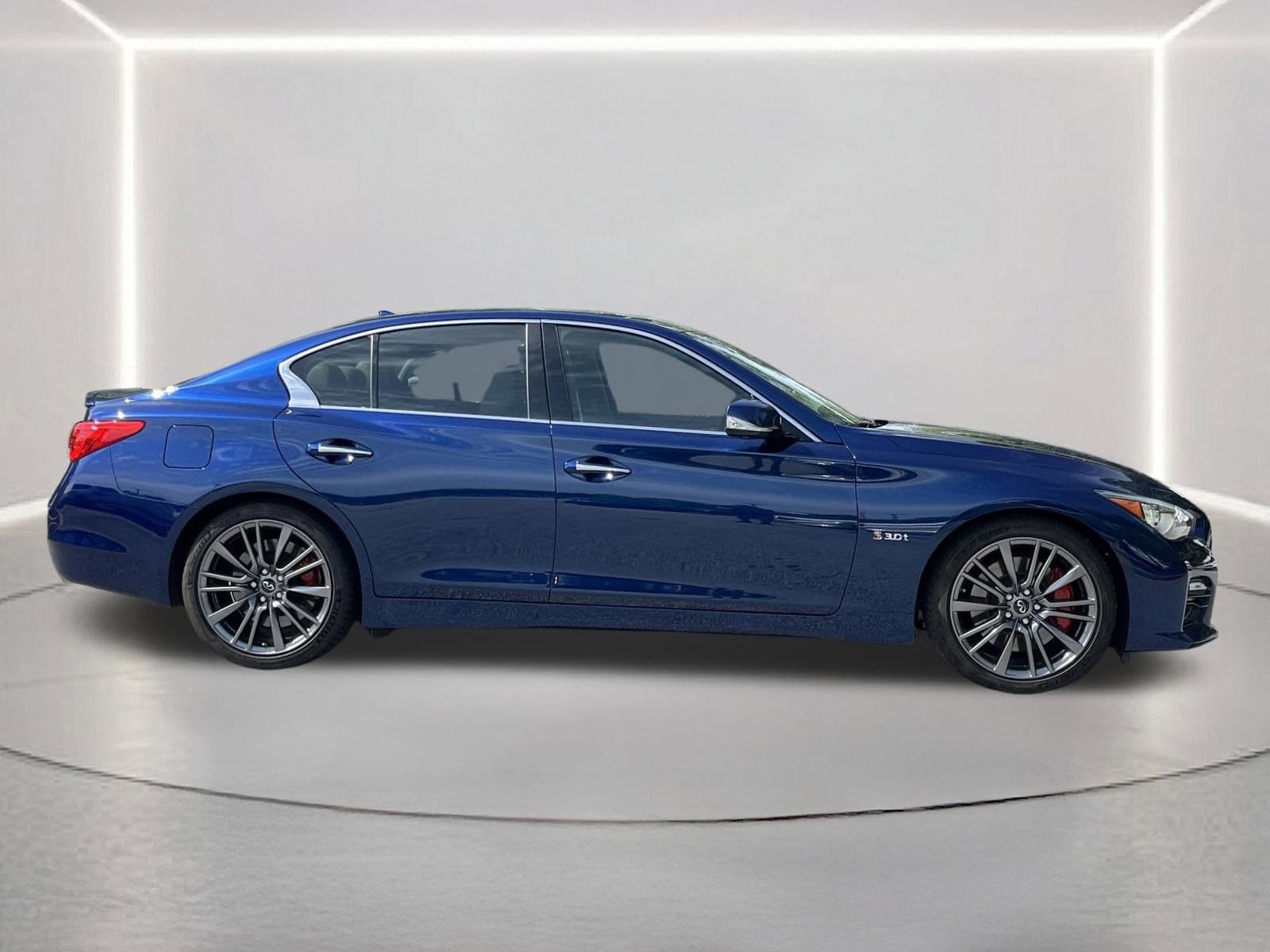 2017 INFINITI Q50 Red Sport 400 RWD