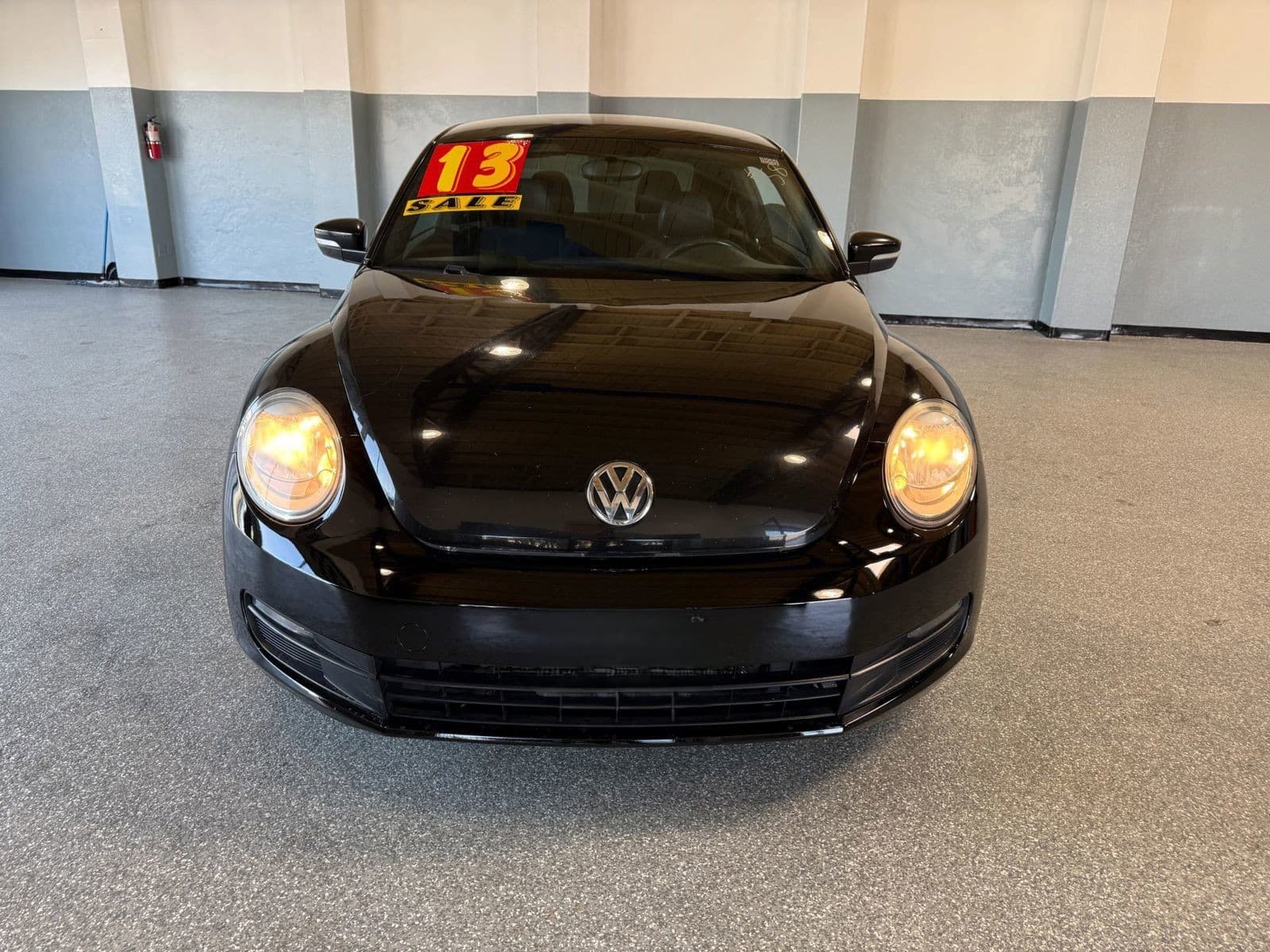 2013 Volkswagen Beetle 2.5 FWD