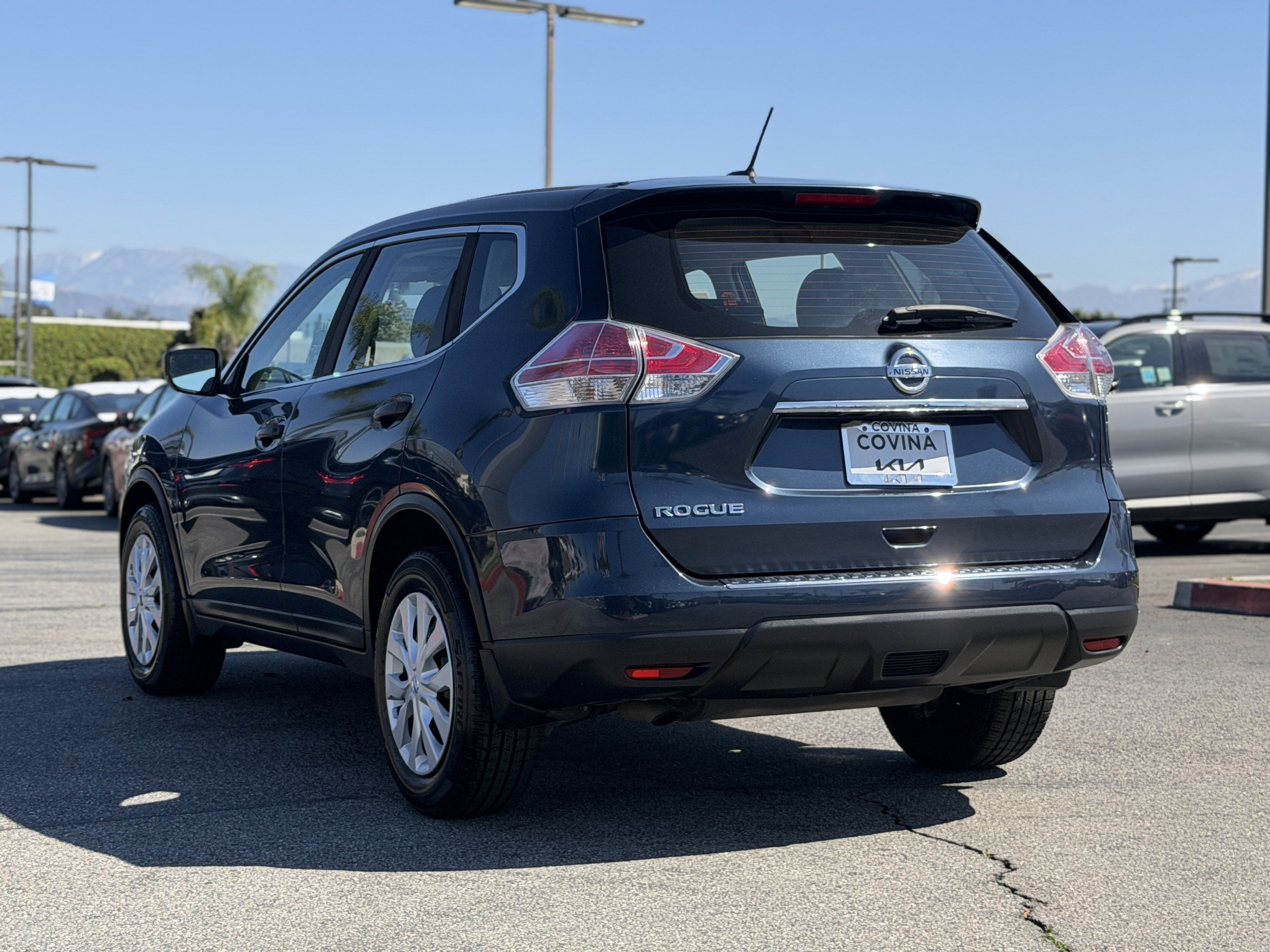 2016 Nissan Rogue S FWD