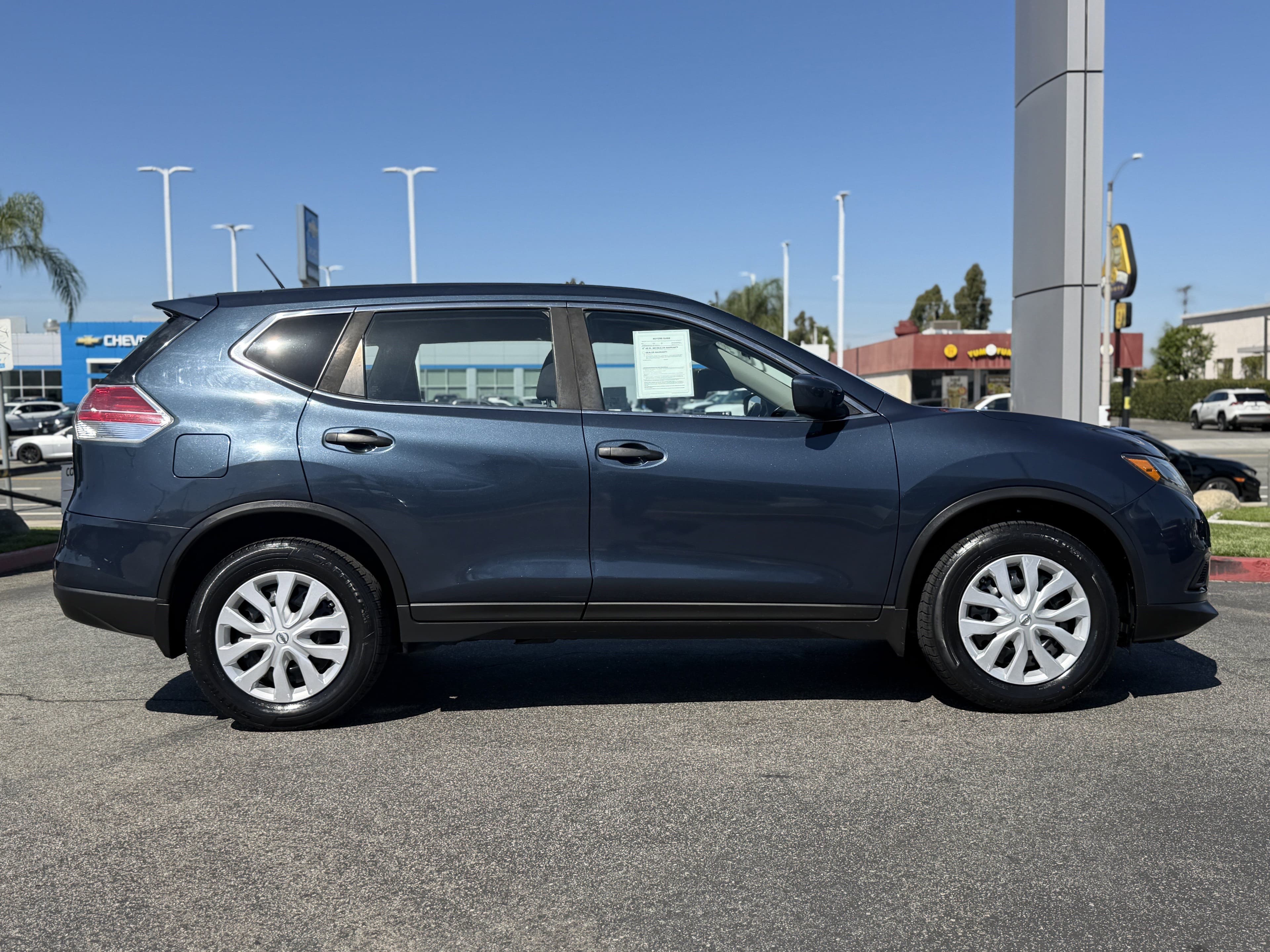 2016 Nissan Rogue S FWD