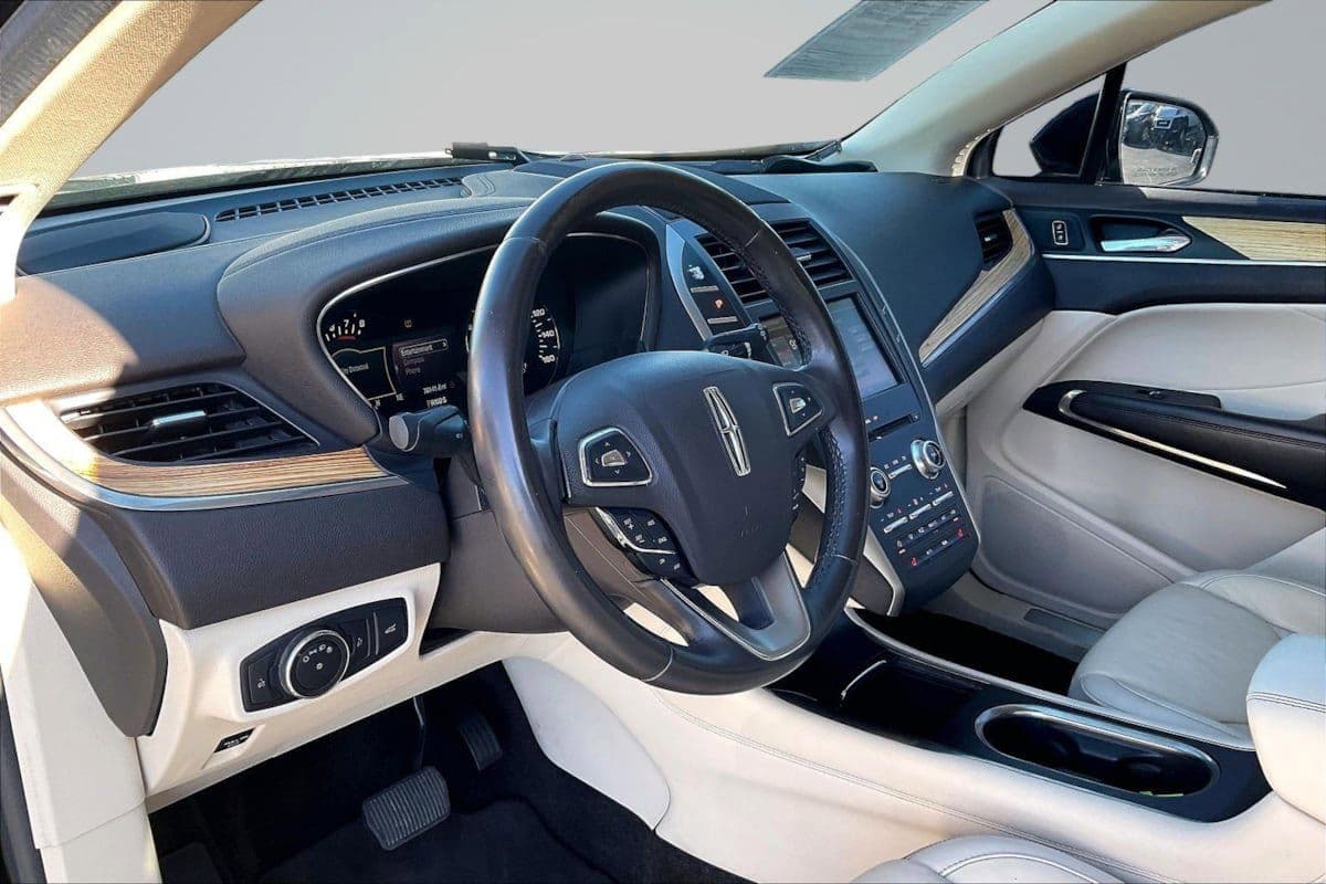 Used 2015 Lincoln MKC FWD