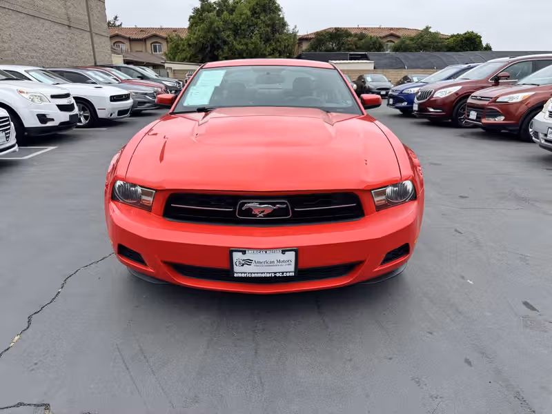 Used 2010 Ford Mustang Premium RWD