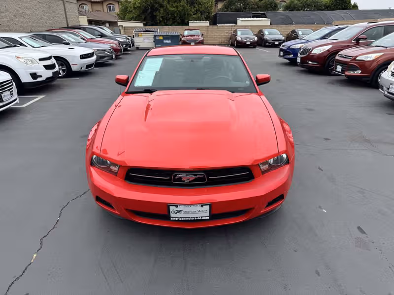 Used 2010 Ford Mustang Premium RWD