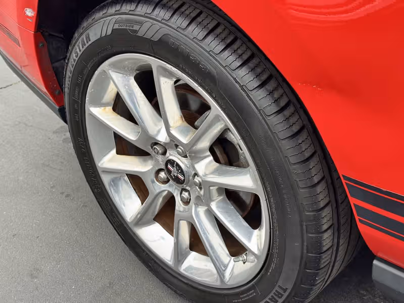Used 2010 Ford Mustang Premium RWD