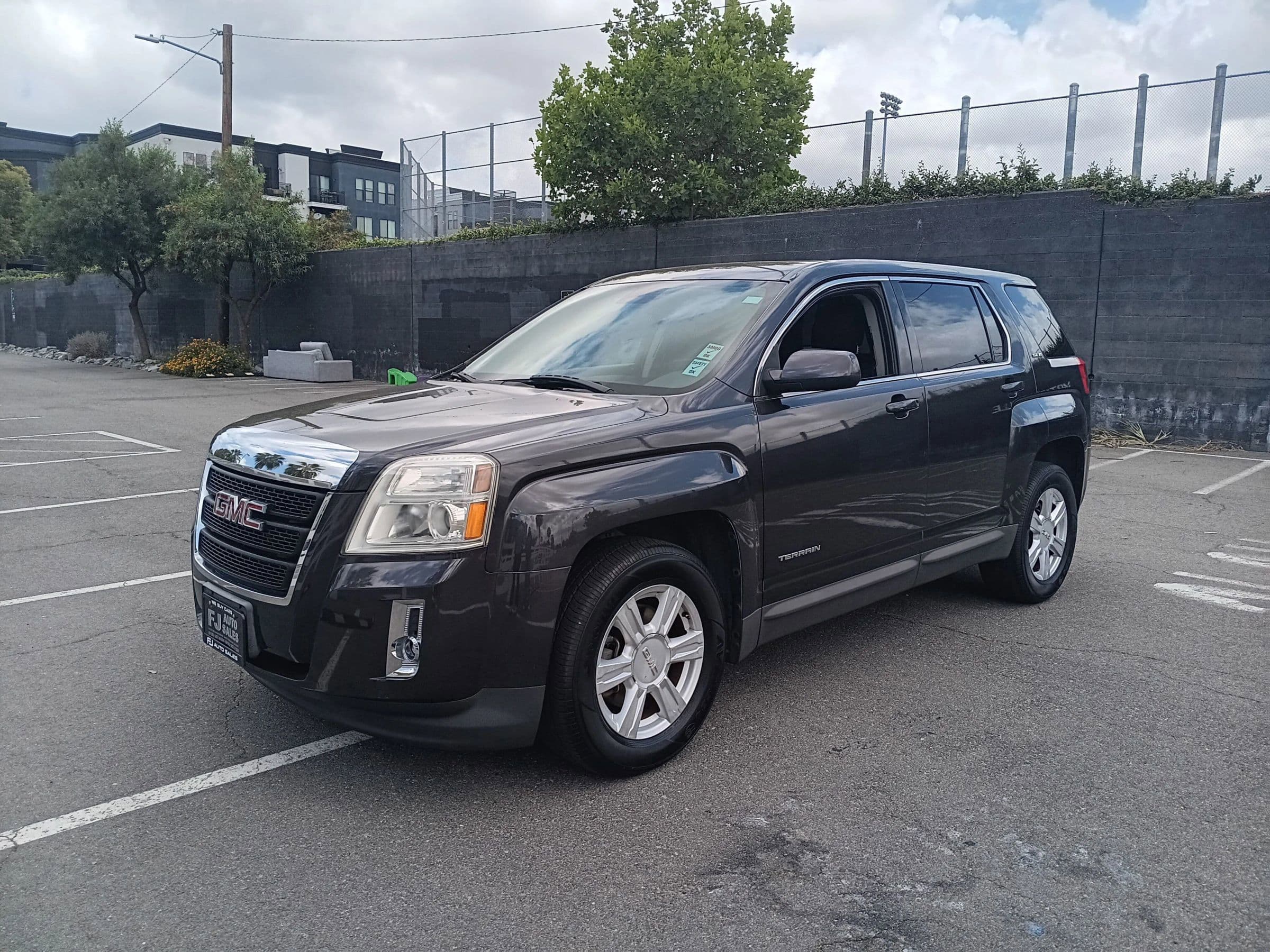 Used 2015 GMC Terrain SLE FWD