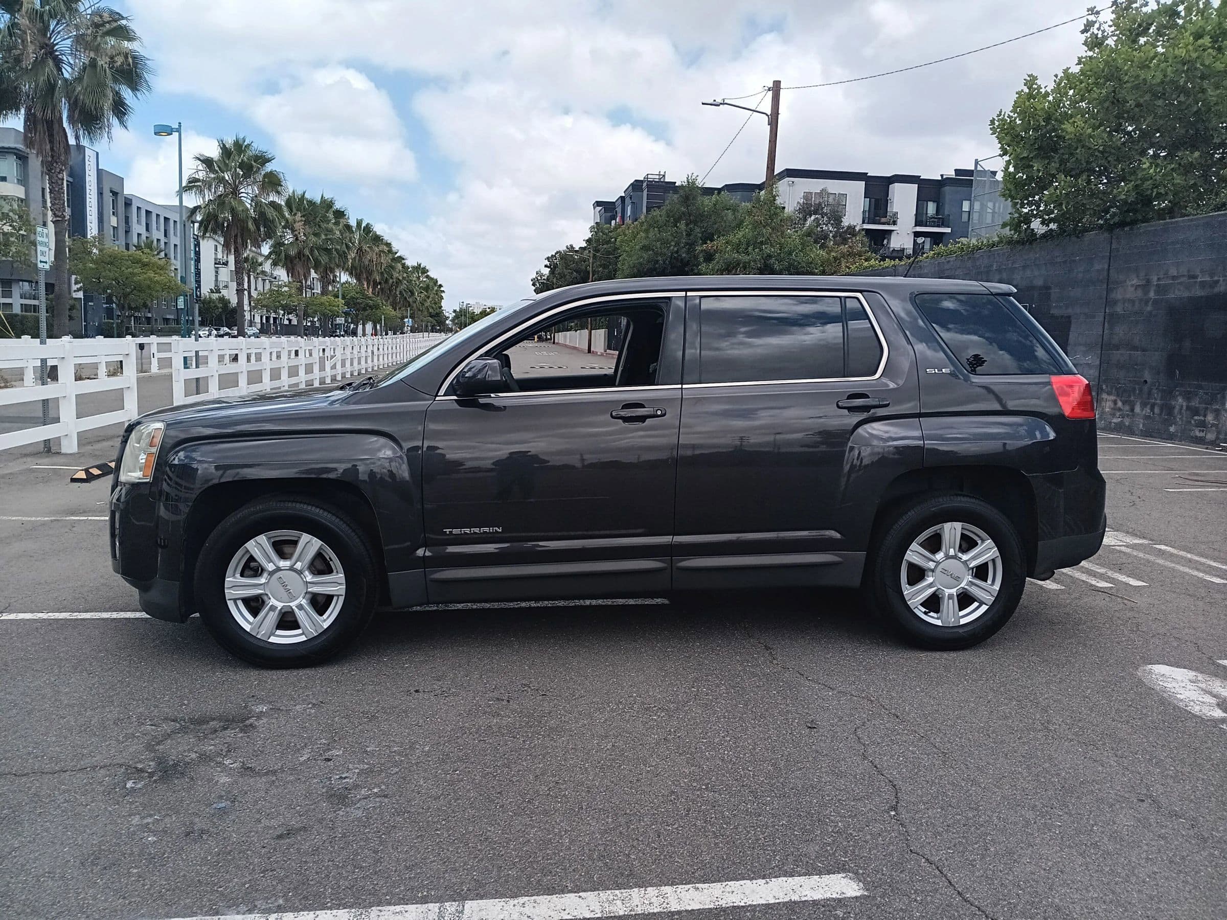 Used 2015 GMC Terrain SLE FWD
