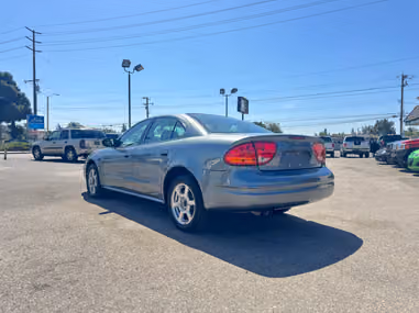 Used 2003 Oldsmobile Alero GLS Sedan FWD